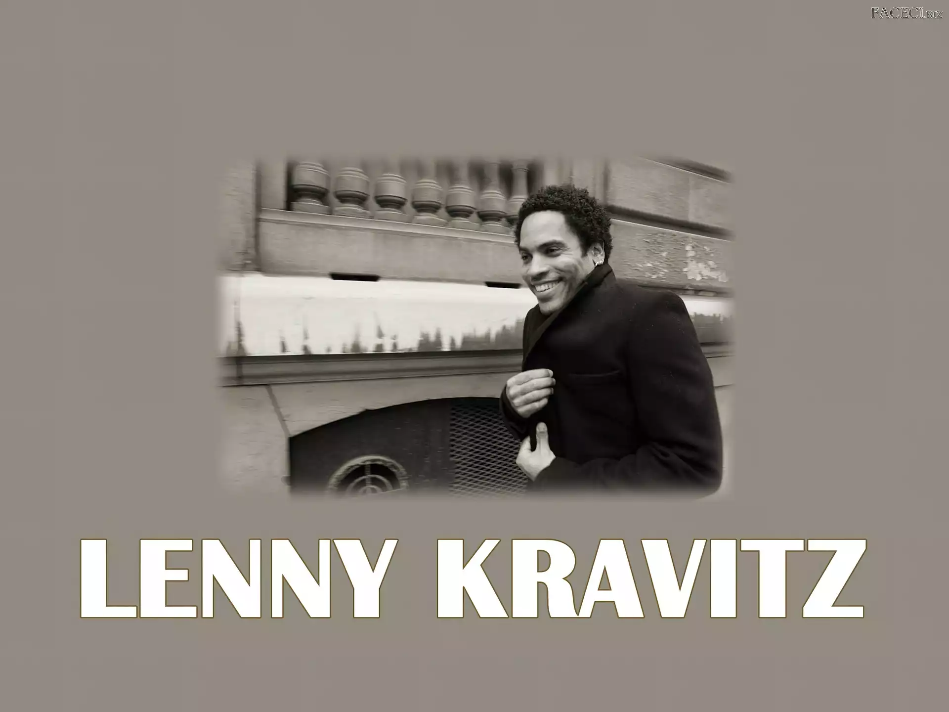 Lenny Kravitz, Płaszcz